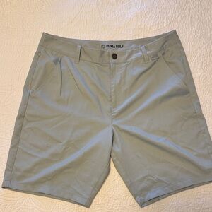 Puma Men's Light Gray Golf Shorts